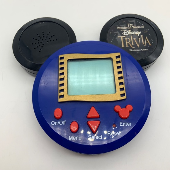 Disney The Wonderful World of Disney Character Trivia Electronic Handheld Game - Picture 4 of 14